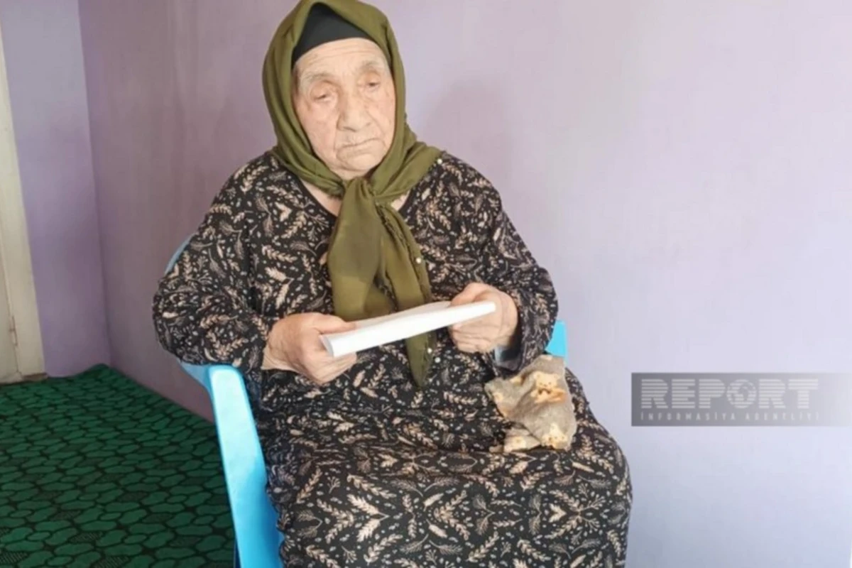Cəlilabadda 101 yaşlı seçici səs verib Cəlilabadda 101 yaşlı seçici səs verib