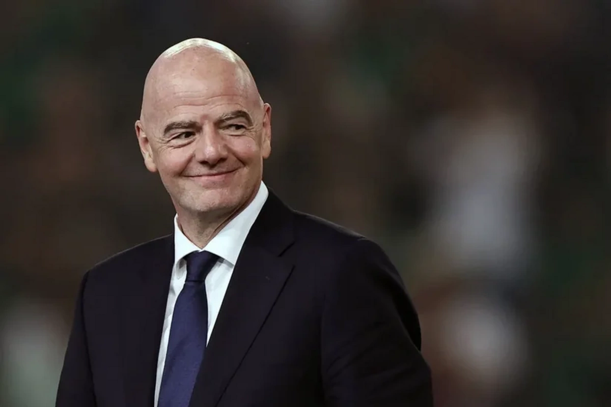 Canni İnfantino Sabahı çempionluq münasibəti ilə təbrik edib