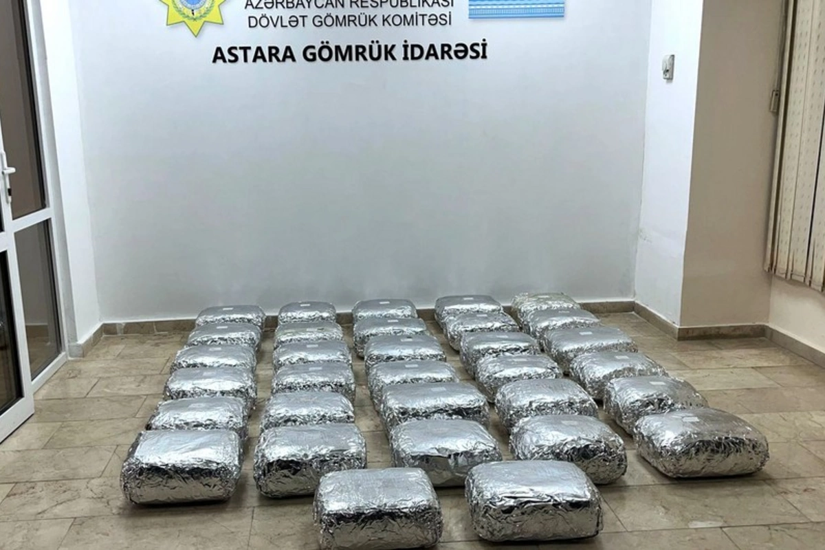 Azərbaycan gömrükçüləri Brokoli və kahı yükündən narkotik vasitə aşkar edib