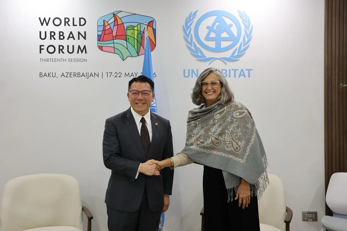 Minq və Rossbax Bakıda Malayziya və UN-Habitatın əməkdaşlığını müzakirə ediblər