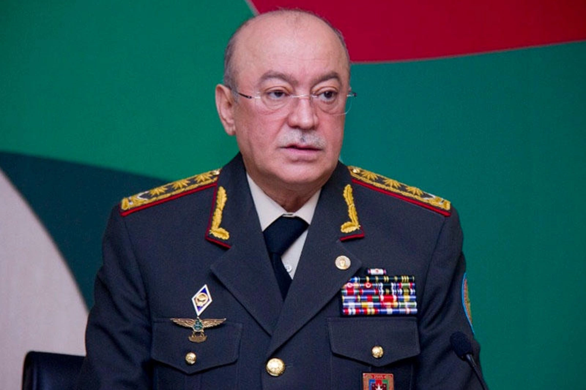 Nazir Xəqani Əzizova VƏZİFƏ VERDİ Nazir Xəqani Əzizova VƏZİFƏ VERDİ