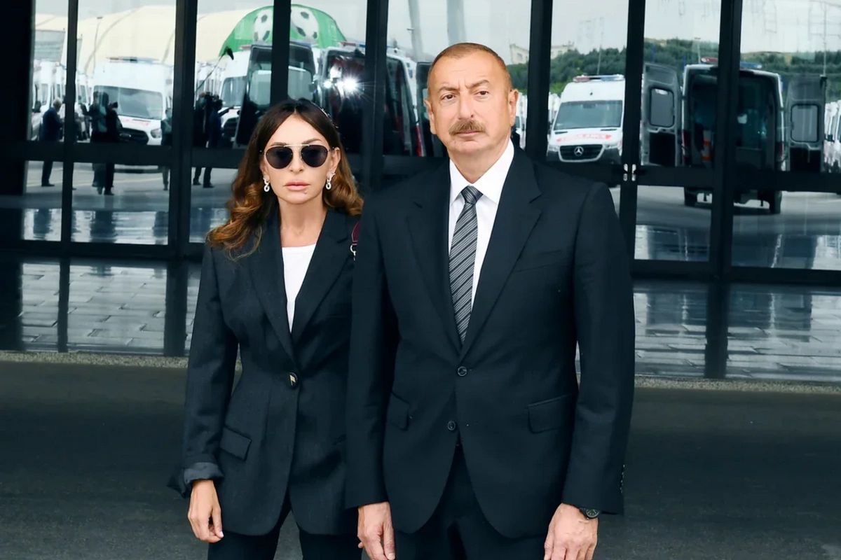 İlham Əliyevin Buxarada qarşılanma mərasimindən maraqlı görüntülər
