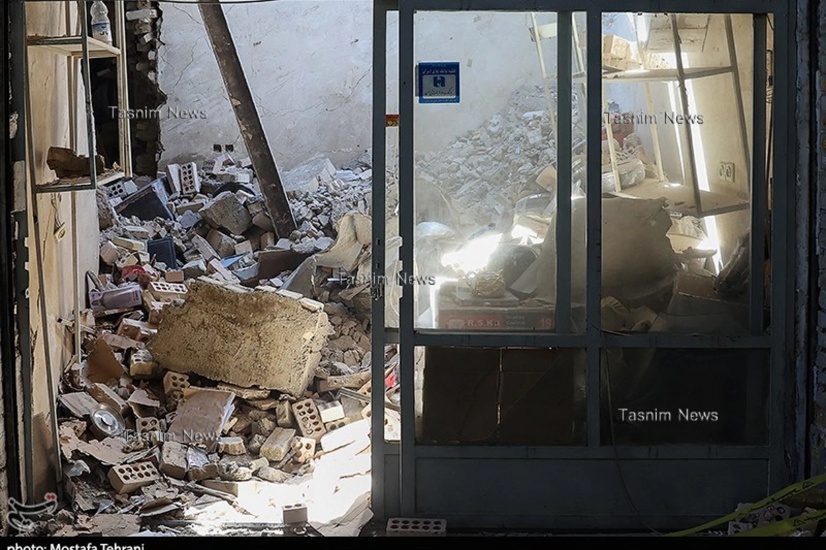 ABŞ-nin Tomahawk raketi Tehranın mərkəzinə düşdü - Partlayış olmadı