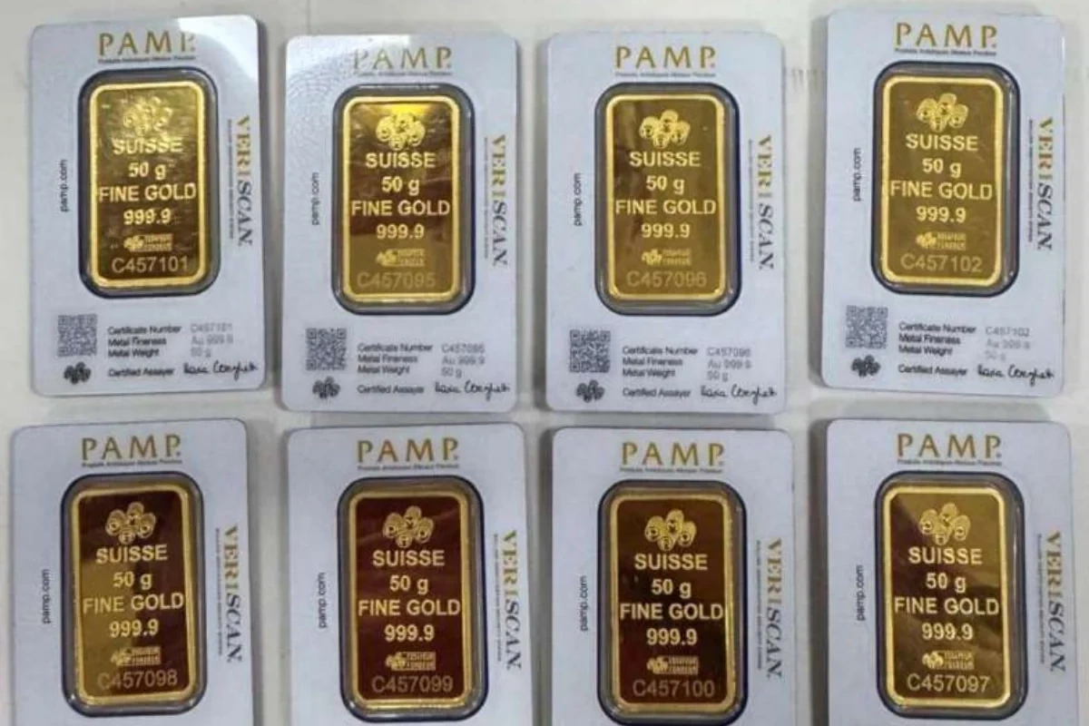 Bakı hava limanında qızıl əməliyyatı: Xəstəyəm deyib külçələri gizlətmək istədi