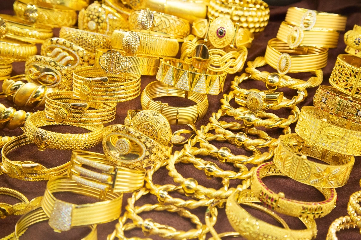 Gold continues to establish new price records