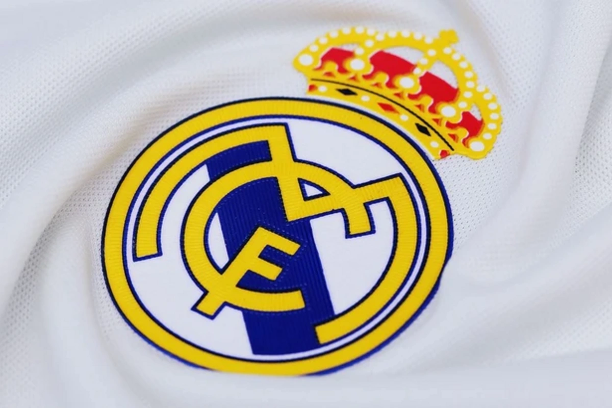 Real Madrid klubu İspaniyada daşqın qurbanlarına 1 milyon avro bağışladı Real Madrid klubu İspaniyada daşqın qurbanlarına 1 milyon avro bağışladı