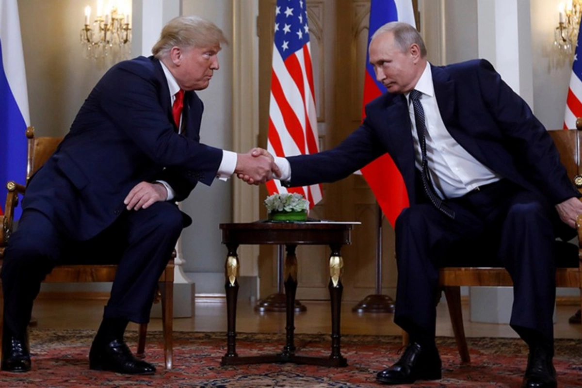 Tramp avqustun 15-də Putinlə görüşmək üçün Rusiyaya gedəcəyini bildirib