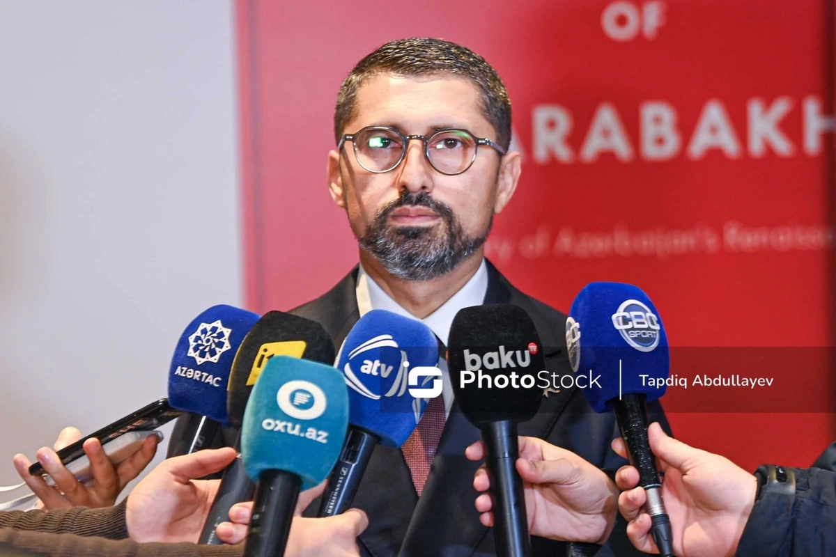 Rəhman Hacıyev: Qarabağın dirçəlişi ilə bağlı kitabı fərqləndirən əsas xüsusiyyət məzmunun hibrid formada təqdim olunmasıdır