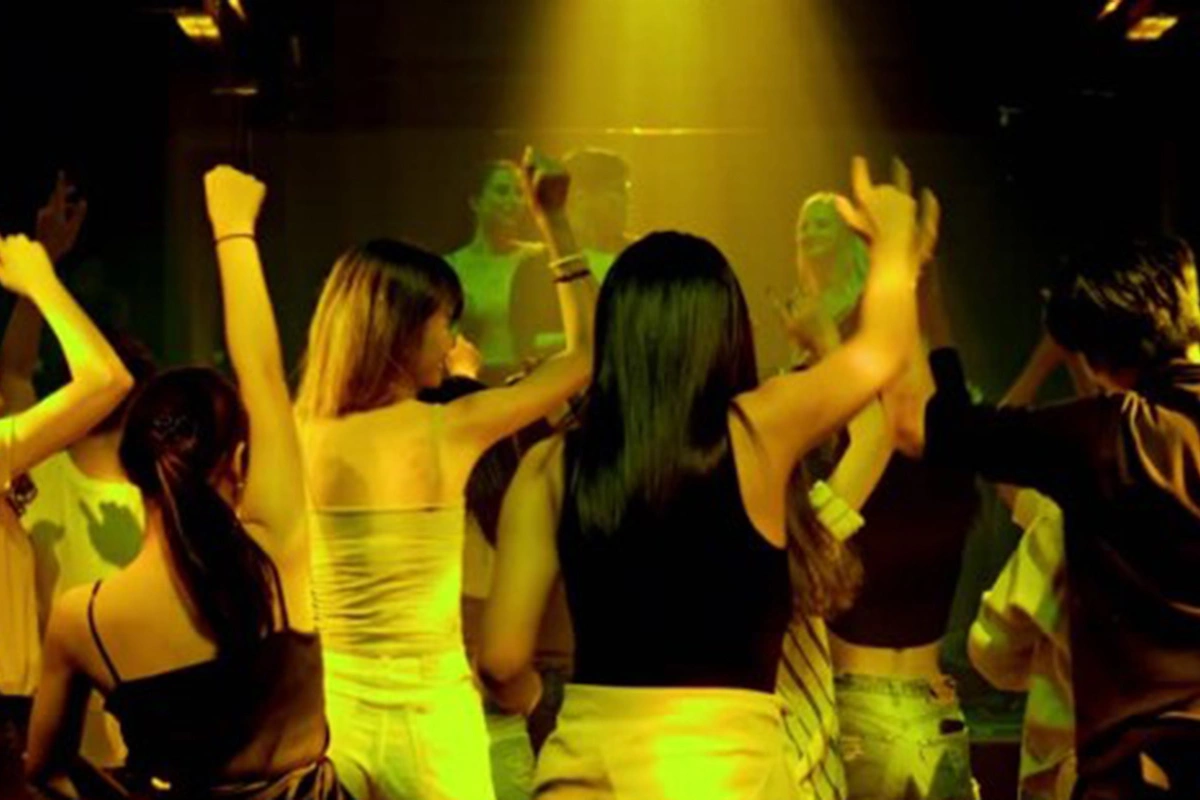 Bakıda pubda çəkdiyi əxlaqsız videoları paylaşdı - Həbs olundu