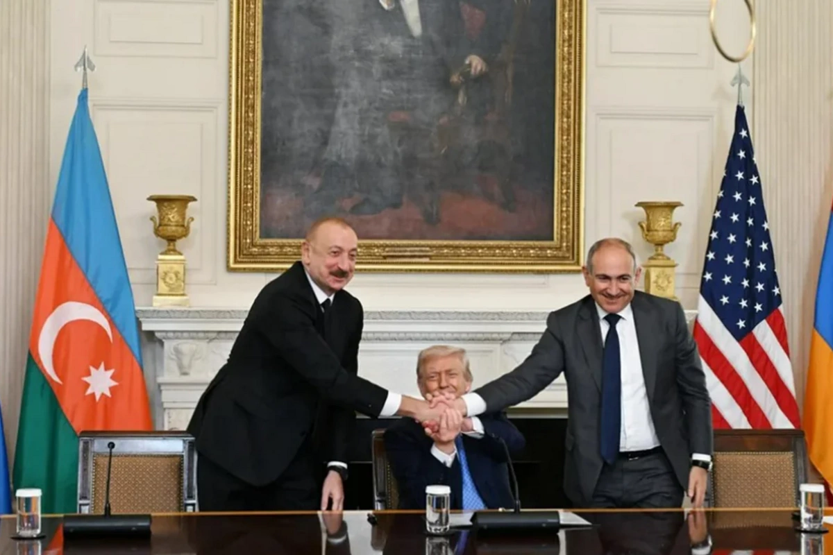 Ильхам Алиев: Надеемся, что исторические усилия Трампа будут достойно отмечены Нобелевской премией мира