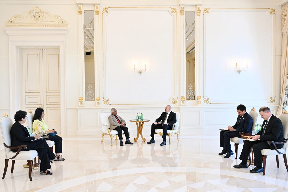 Prezident İlham Əliyev Mavriki Prezidenti ilə görüşüb