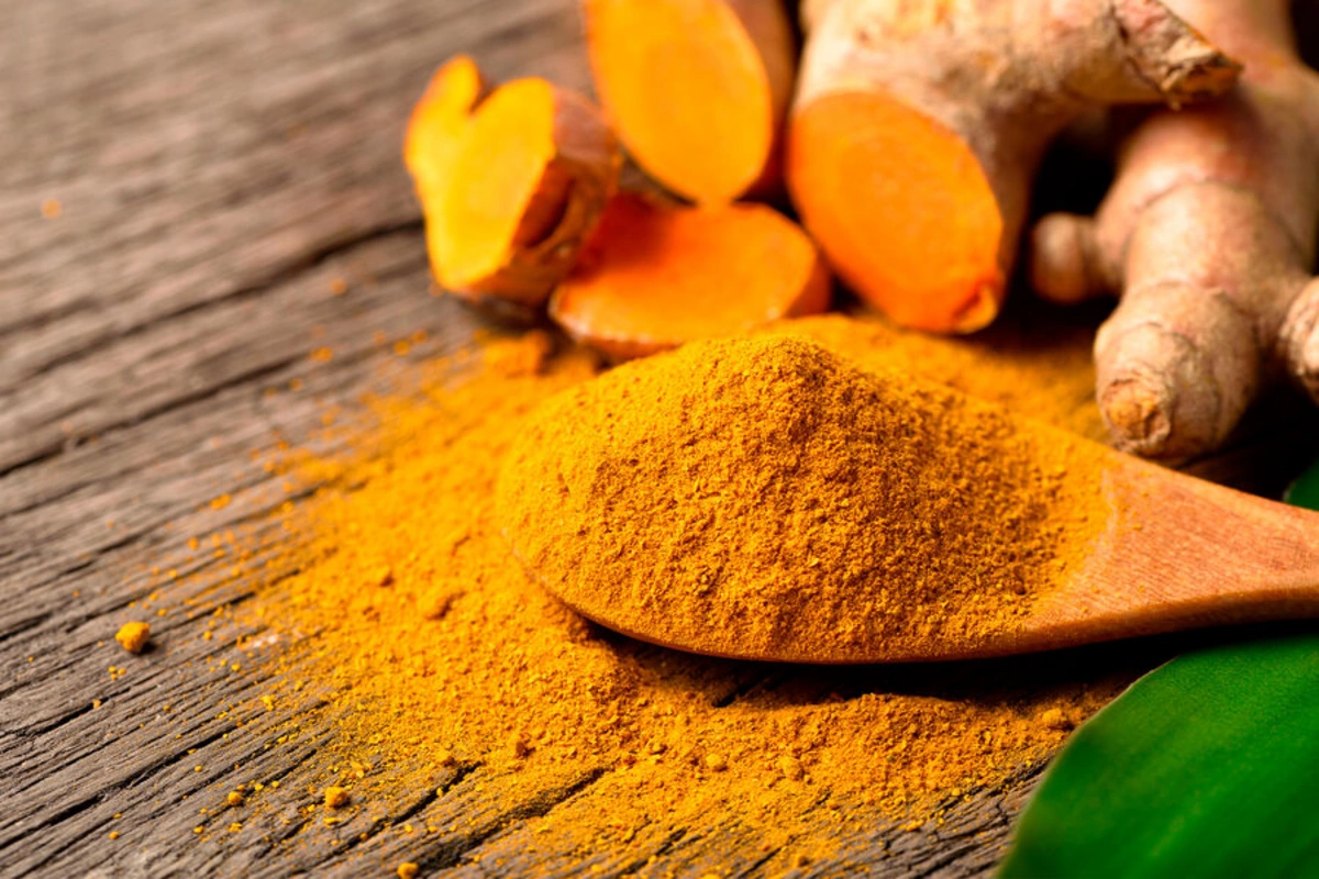 Turmeric and rhubarb found to have unexpected benefits Turmeric and rhubarb found to have unexpected benefits