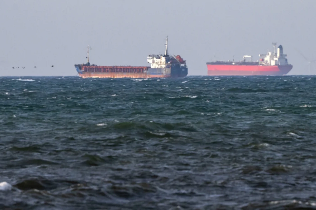 Iran Threatens to Close the Bab el-Mandeb Strait