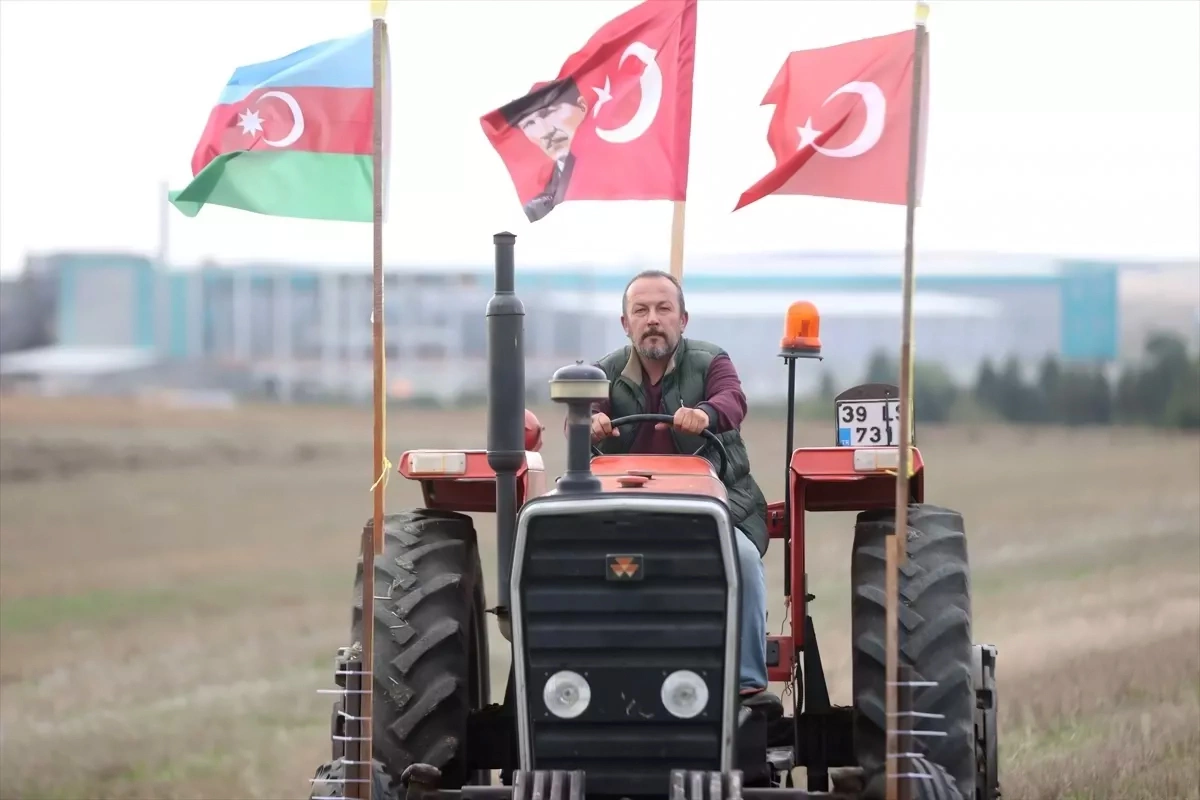 Türkiyəli fermerdən Zəfər Günü jesti