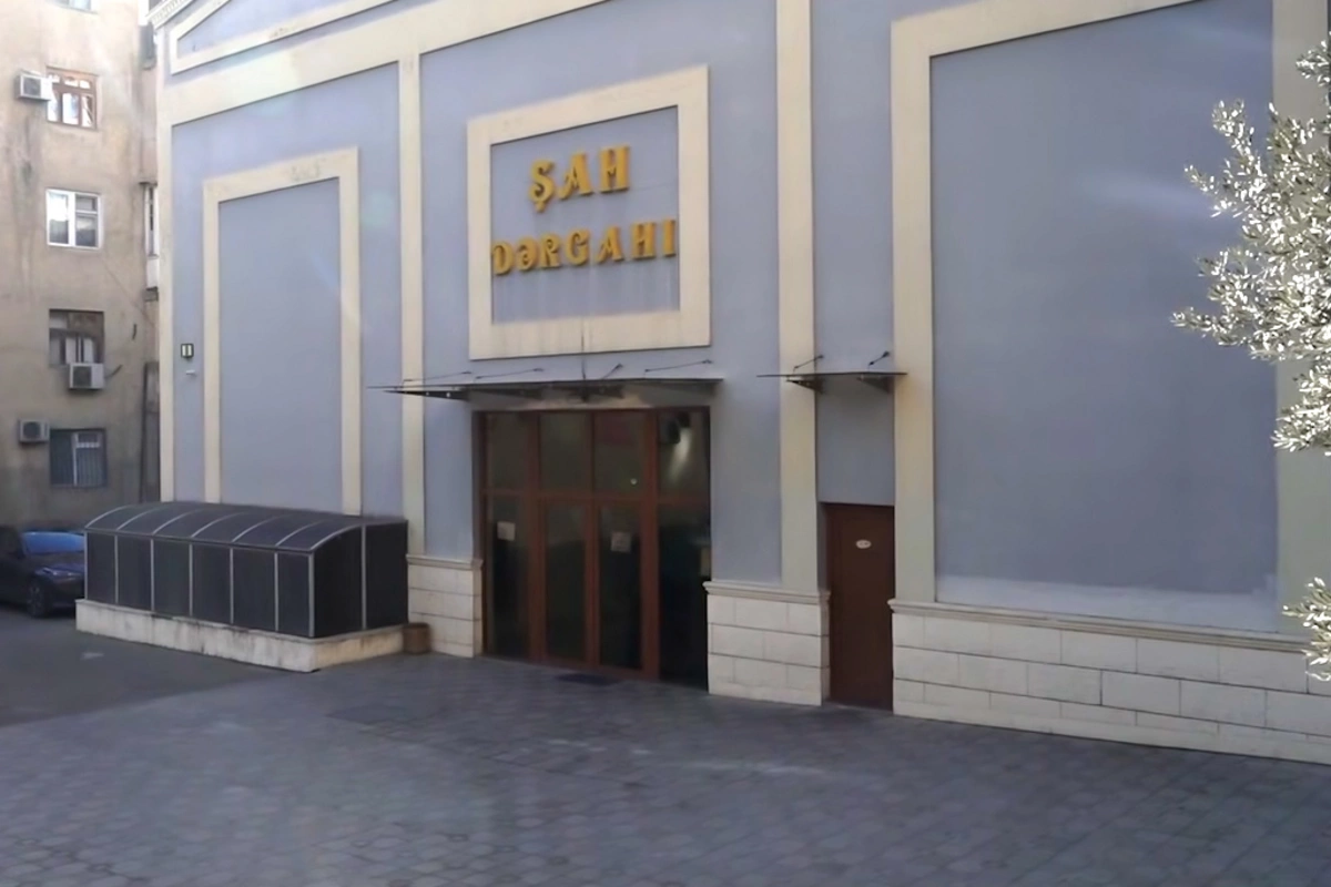 Bakıda sakinlər həyətlərindəki mərasim evindən şikayət etdilər