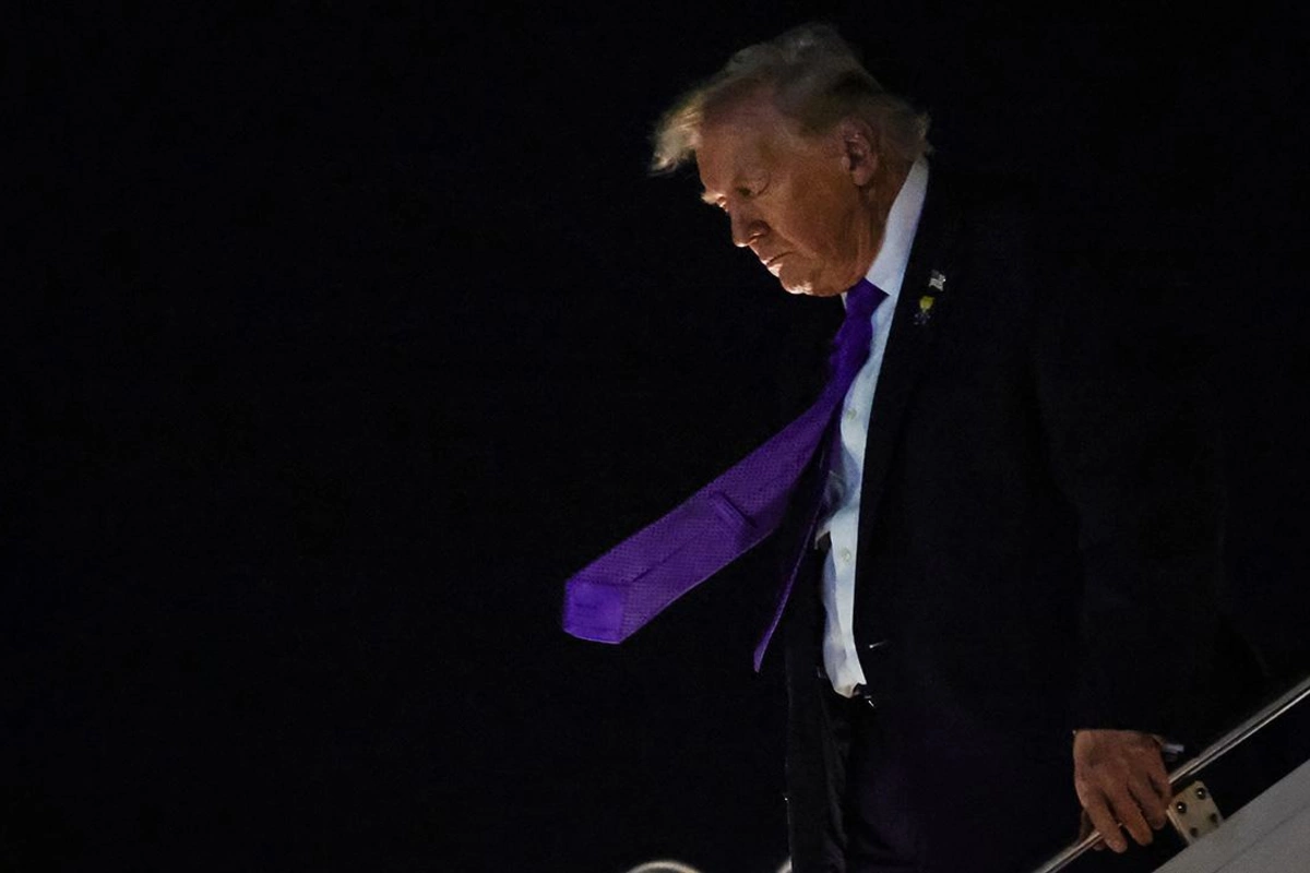 The White House Releases Photo of Trump with a Map of Greenland