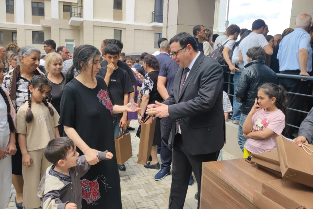 Ağdamda daha 110 ailəyə mənzillərinin açarları təqdim olunub