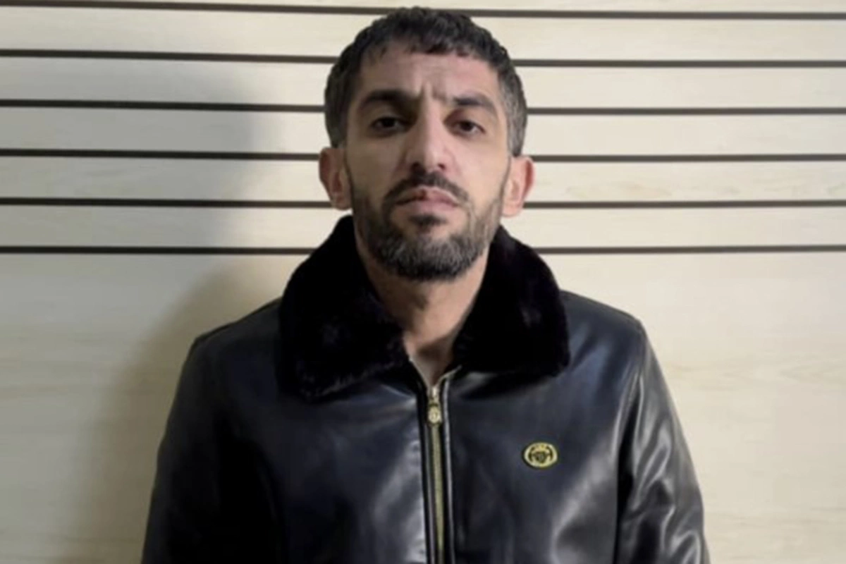 Sahibkarın arvadının əl-ayağını bağlayıb - Evini taladı