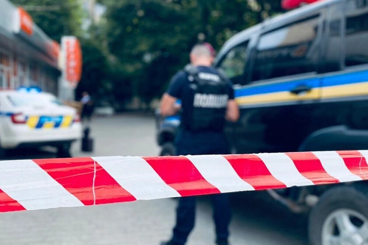 Odessada hərbi komissarlıqda partlayış olub, bir nəfər ölüb