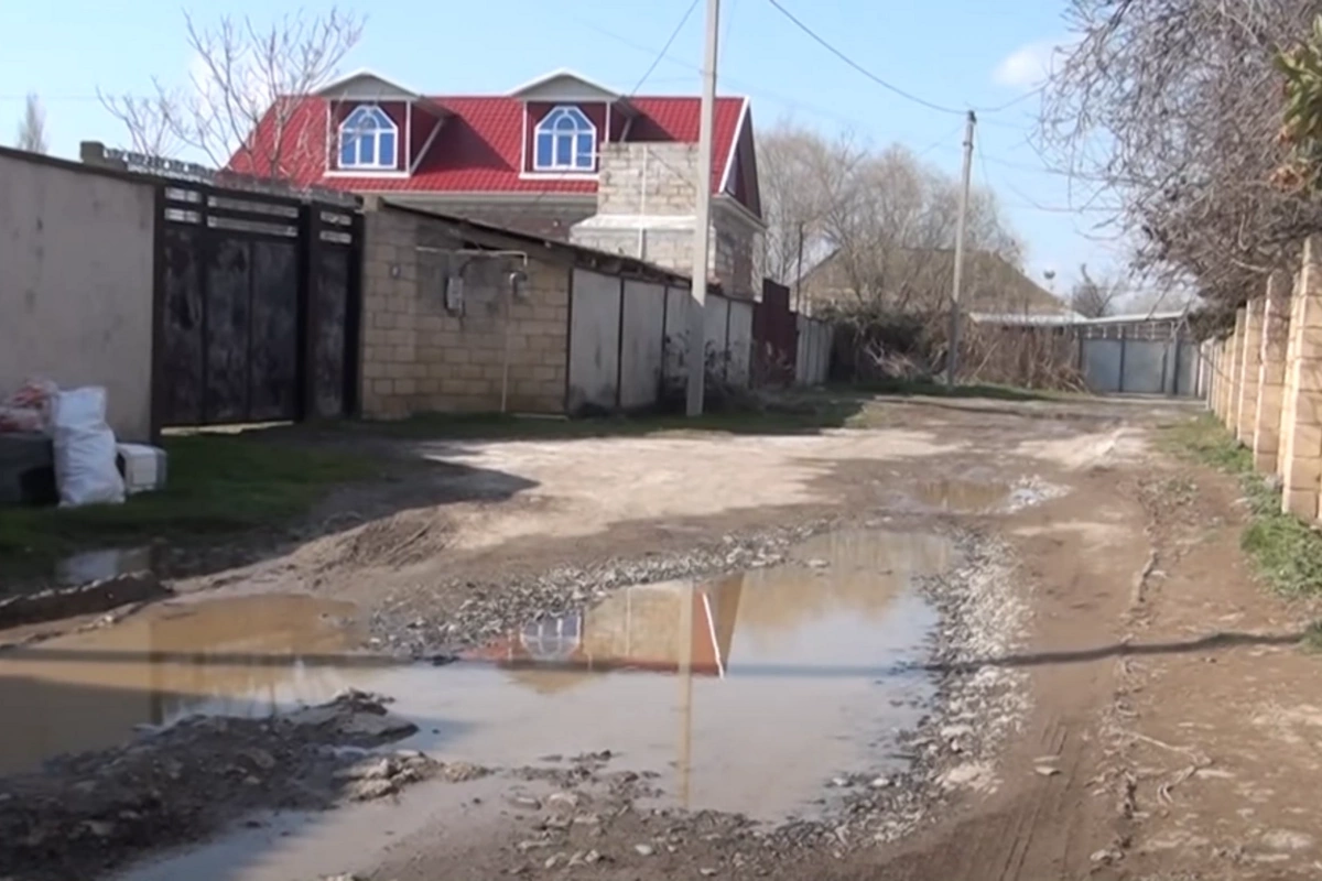 Sabirabadda şəhid adı verilən küçə acınacaqlı halda