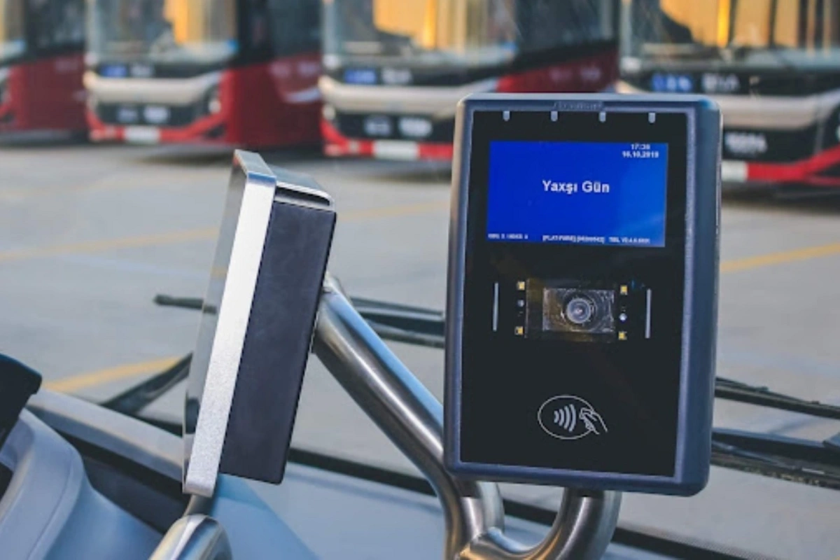 Çox vaxt BakıKartda pulumuz olmurdu - Avtobuslarda yeni ödəniş sistemi işə düşdü