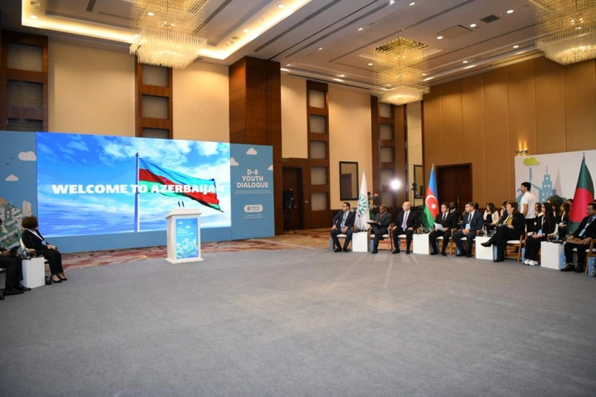 Bakıda D-8 ölkələrinin Gənclər Dialoqunun rəsmi açılış mərasimi keçirilib