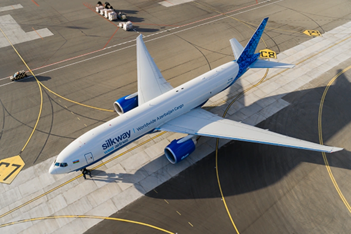 Silk Way West Airlines şirkətinin üçüncü Boeing 777 yük təyyarəsi Bakıya gəlib Silk Way West Airlines şirkətinin üçüncü Boeing 777 yük təyyarəsi Bakıya gəlib