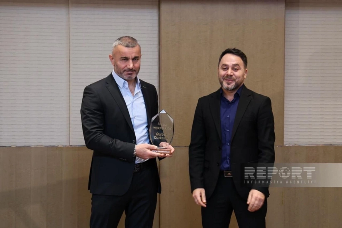 Qurban Qurbanova ilin ən yaxşı baş məşqçisi mükafatı təqdim olunub