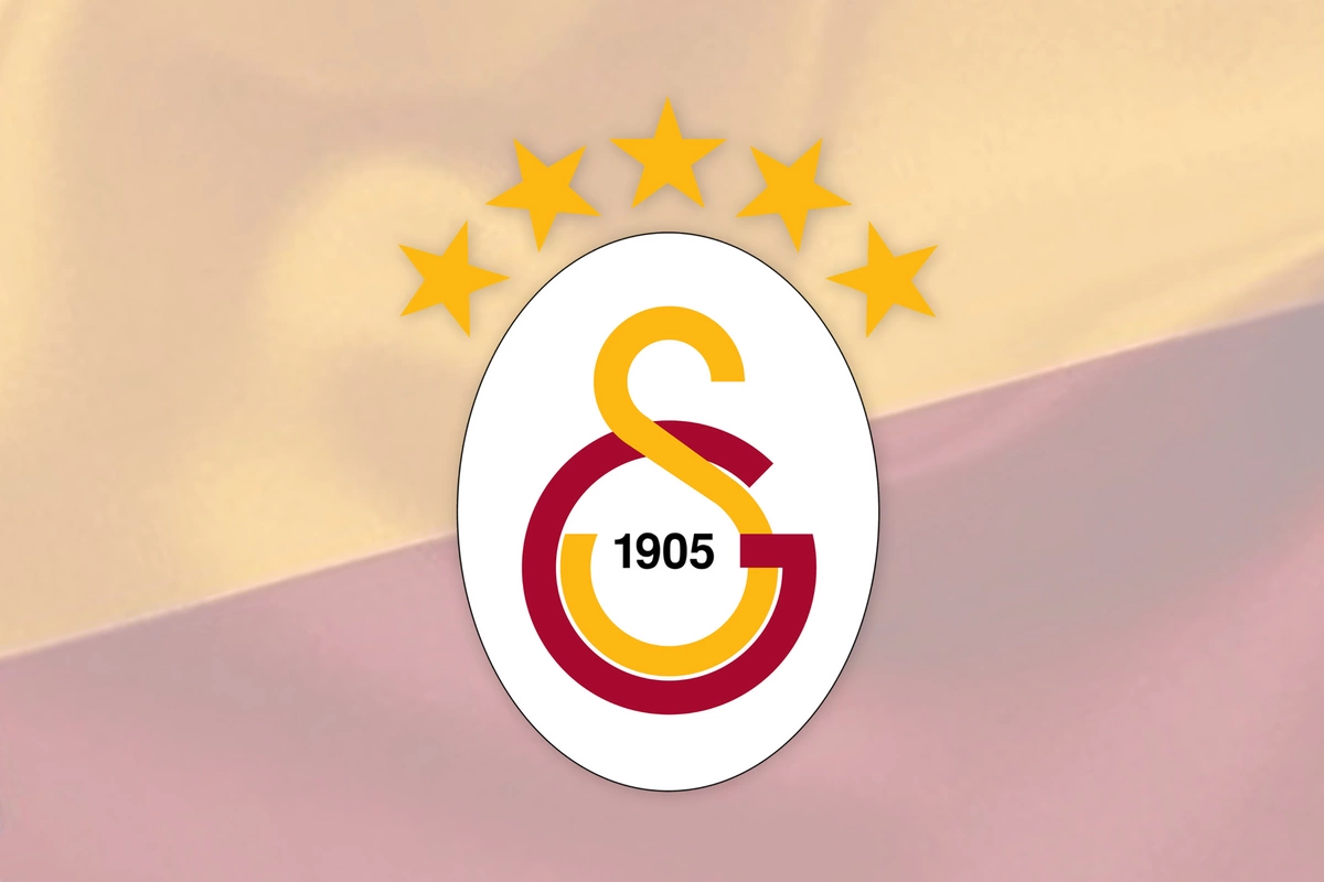 Qalatasarayın yeni 10 nömrəsi bu iki futbolçudan biri ola bilər