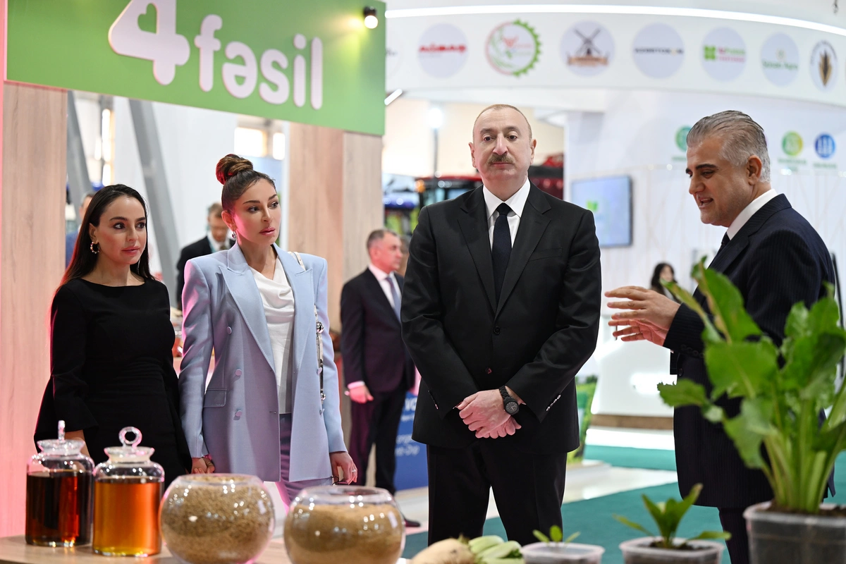 İlham Əliyev 19-cu Caspian Agro Week və 31-ci InterFood Azerbaijan sərgiləri ilə tanış olub
