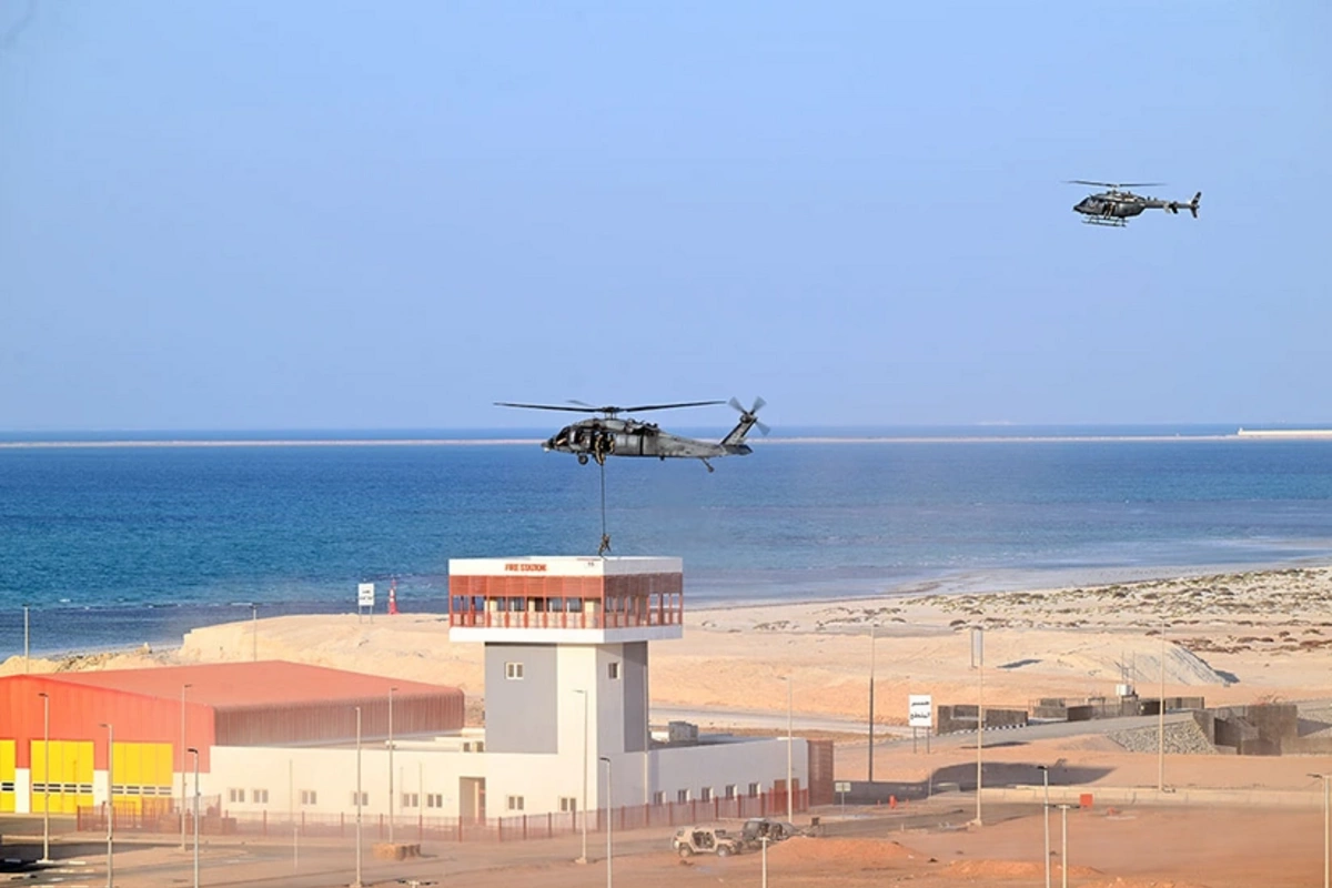 Azərbaycan və BƏƏ hərbçilərinin birgə təliminin hazırlıq məşqləri keçirilir