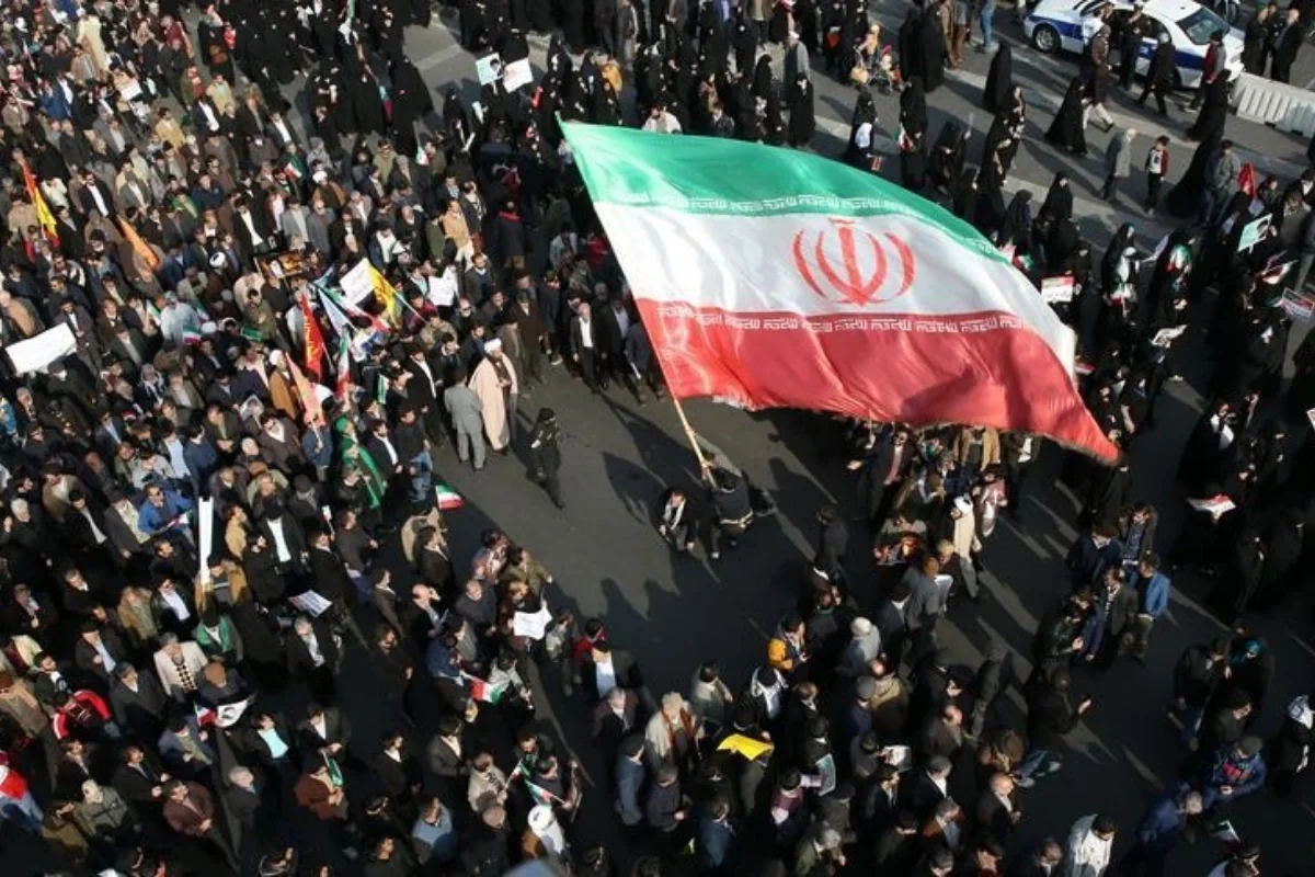 İranda etirazlarda 5 müəllim və 22 tələbə həlak olub