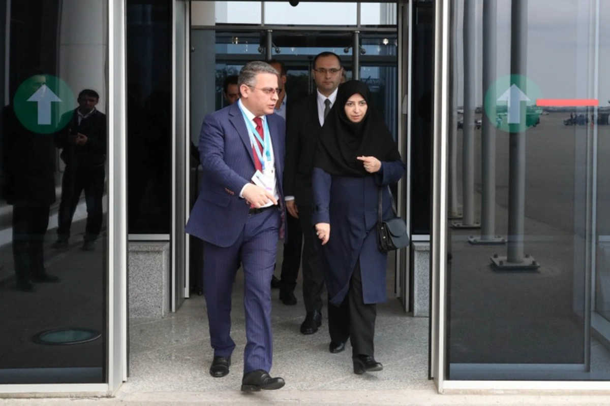 İranın vitse-prezidenti Azərbaycanda səfərdədir İranın vitse-prezidenti Azərbaycanda səfərdədir