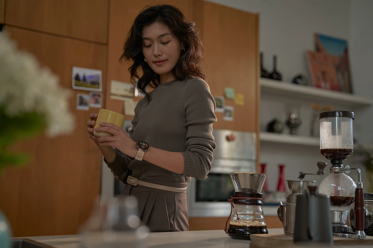 HUAWEI WATCH 5 - Smart saatlarda intuitiv smart idarəetmə