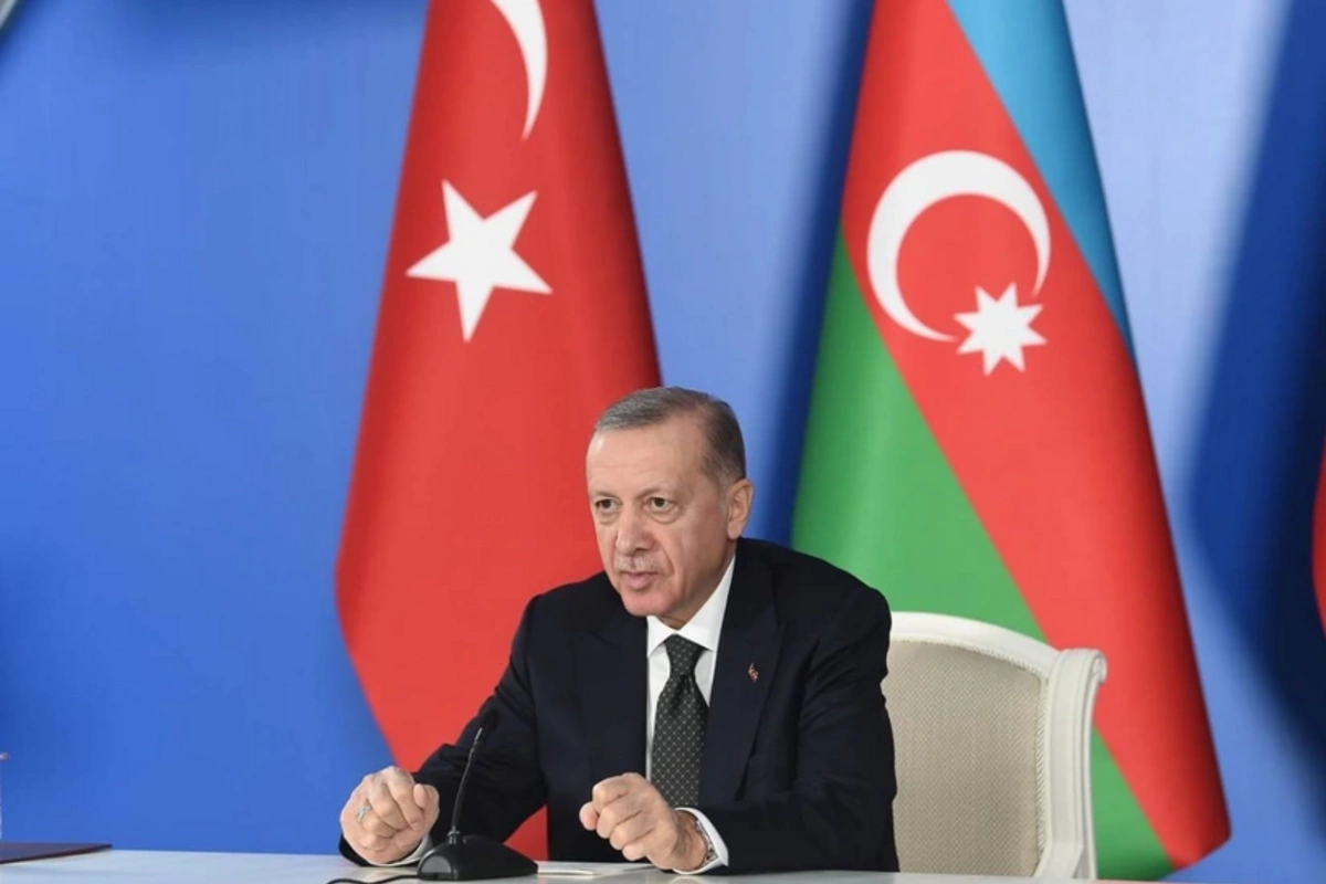 Ərdoğan Azərbaycanı Müstəqilliyinin Bərpası Günü münasibətilə təbrik edib Ərdoğan Azərbaycanı Müstəqilliyinin Bərpası Günü münasibətilə təbrik edib