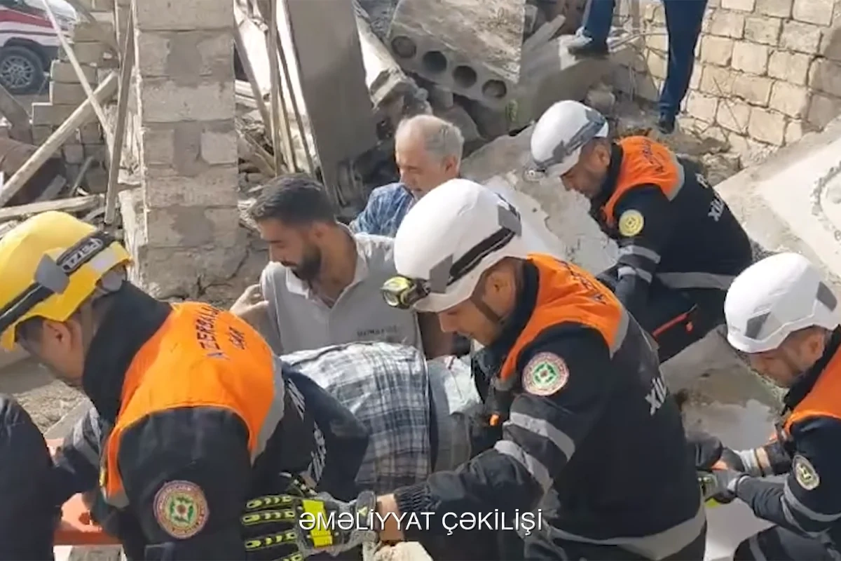 Bakıda ev tikintisi faciə ilə nəticələndi
