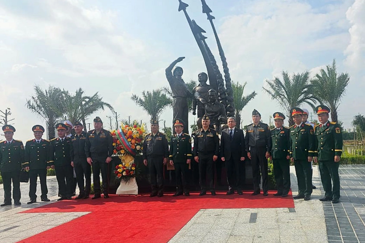 Zakir Hasanov is on an official visit to Vietnam Zakir Hasanov is on an official visit to Vietnam