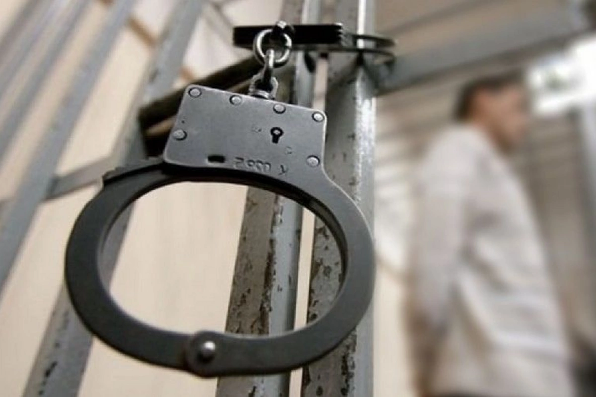 Sərnişinin pulunu oğurlayan avtobus sürücüsü saxlanılıb