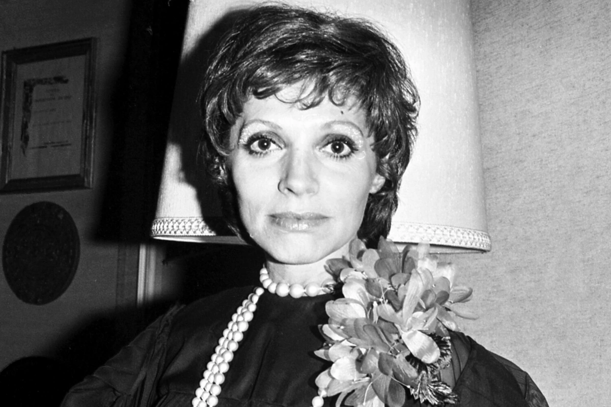 Известную певицу задушили в доме престарелых