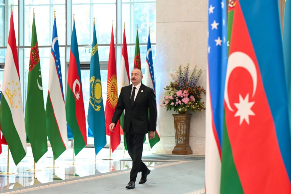 Азербайджан и Центральная Азия: мост между Востоком и Западом