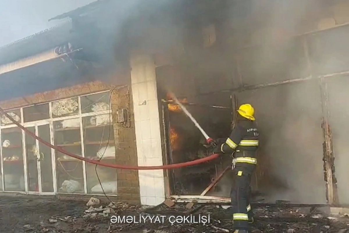 Sabirabadda mərkəzi bazarda yanğın baş verib