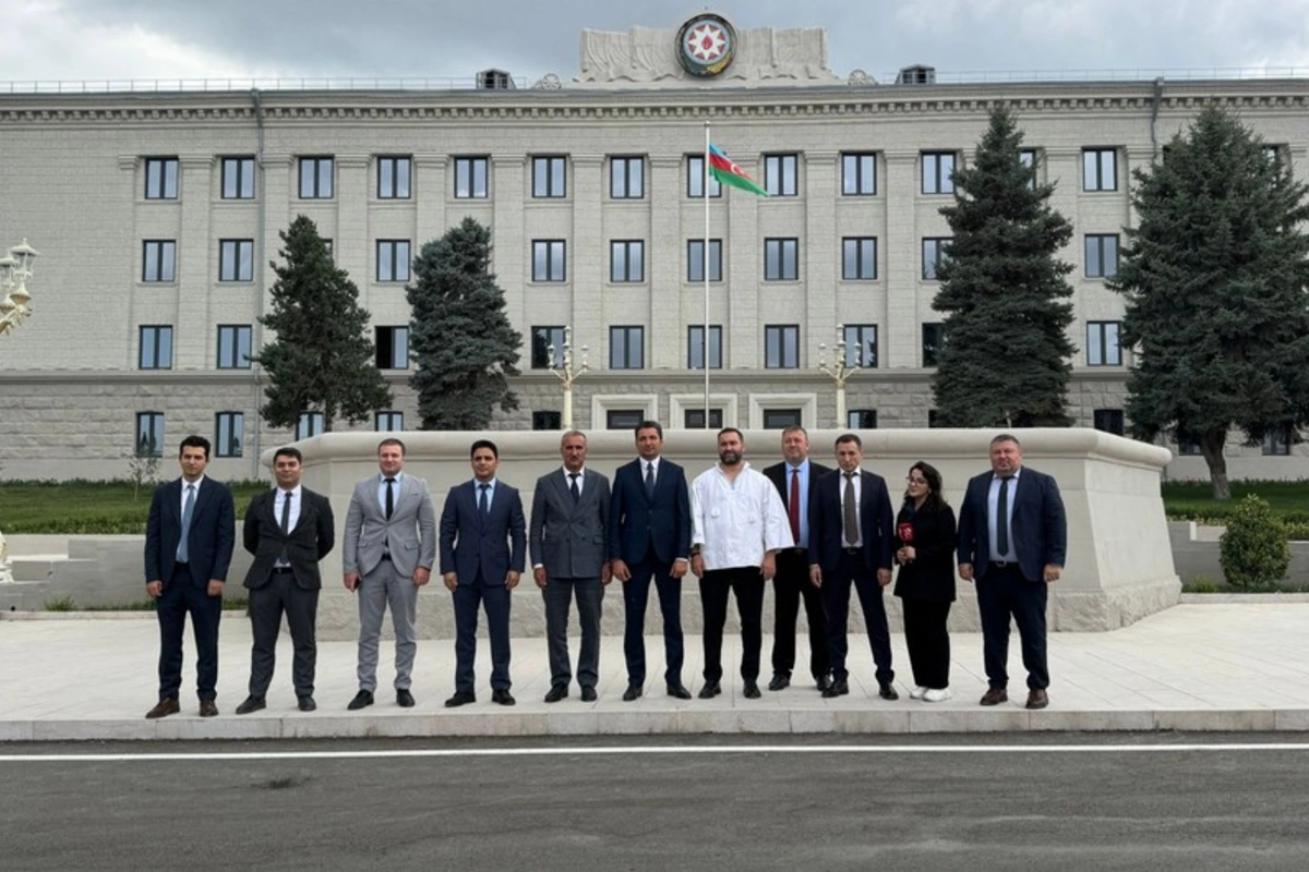 Rumıniyalı senator Qarabağda aparılan bərpa-quruculuq işləri barədə məlumatlandırılıb Rumıniyalı senator Qarabağda aparılan bərpa-quruculuq işləri barədə məlumatlandırılıb