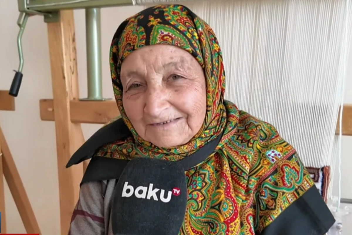 10-cu sinifdə ərə getmişdim - 78 yaşlı nənənin təhsil arzusu necə gerçəkləşdi?