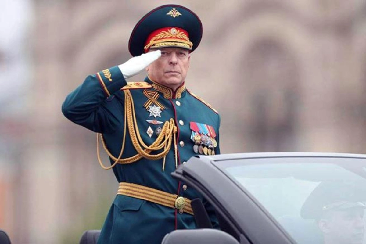 Vladimir Putin dismissed the Commander-in-Chief of the Russian Ground Forces
