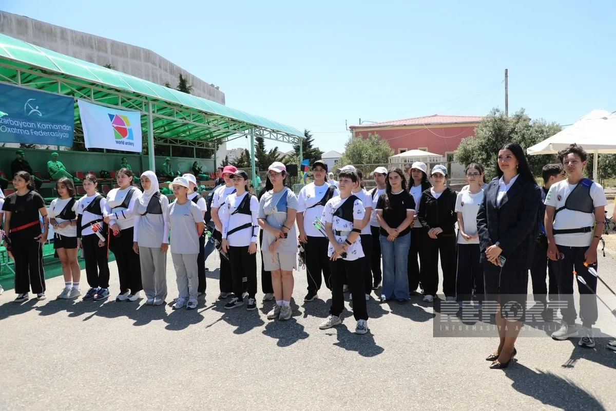 Kamandan oxatma üzrə Azərbaycan birinciliyinin açılış mərasimi keçirilib