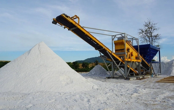 Azərbaycan gips və anhidrit istehsalını 14 % artırıb