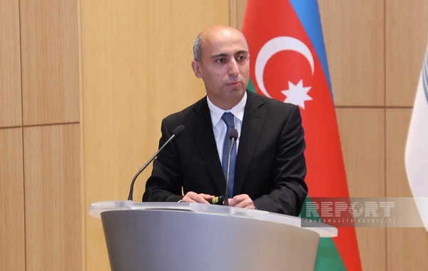 Nazir: Oxuduğunu anlamamada ciddi pedaqoji problem var, Bakı üzrə geriləmə müşahidə olunur