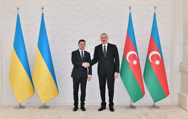 Volodimir Zelenski Azərbaycana humanitar dəstəyi ilə bağlı təşəkkür edib