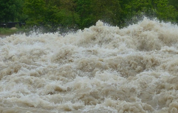 Rayonlarda yağıntı intensivləşəcək, çaylardan sel keçəcək