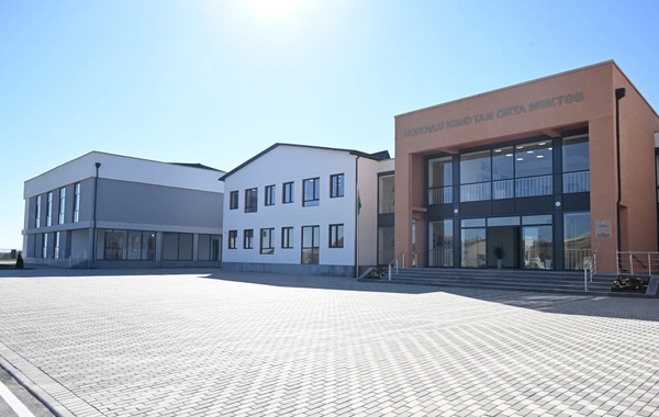 İlham Əliyev Cəbrayılın Horovlu kəndinin birinci mərhələsinin açılışında iştirak edib İlham Əliyev Cəbrayılın Horovlu kəndinin birinci mərhələsinin açılışında iştirak edib